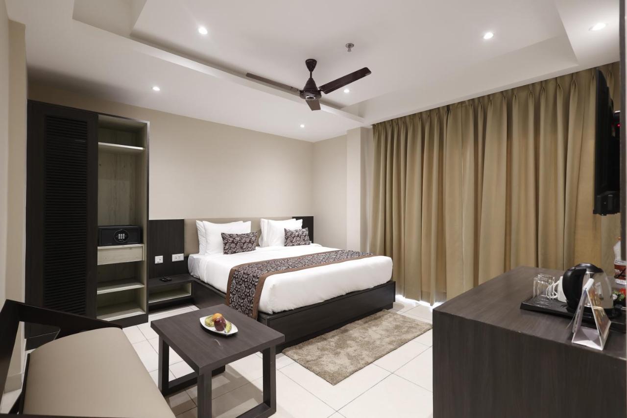Pride Biznotel Canopus, Digha Digha  Εξωτερικό φωτογραφία
