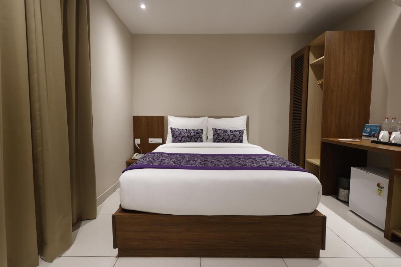Pride Biznotel Canopus, Digha Digha  Εξωτερικό φωτογραφία