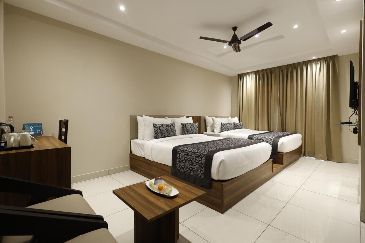 Pride Biznotel Canopus, Digha Digha  Εξωτερικό φωτογραφία